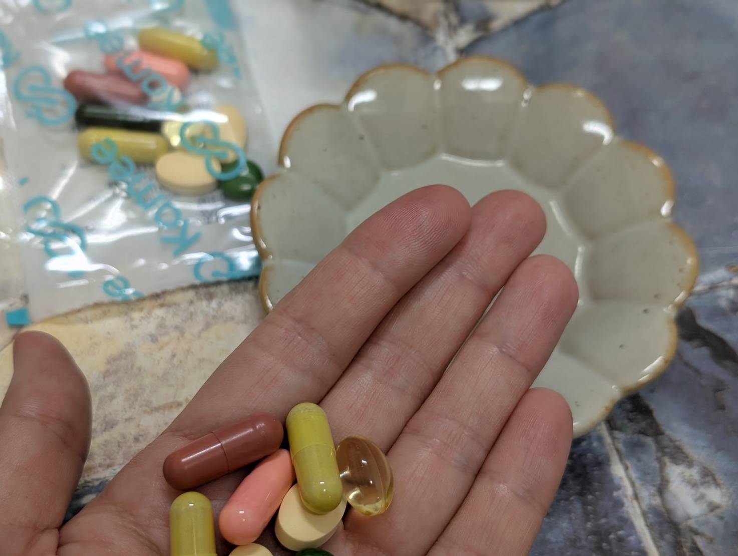 Kamee 客製化保健品每日一包實拍，依個人需求搭配多種營養補充品，方便日常固定補充