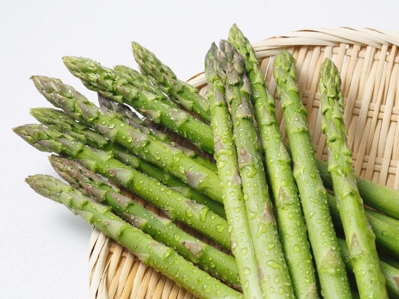 蘆筍是常見含穀胱甘肽的天然食物來源。